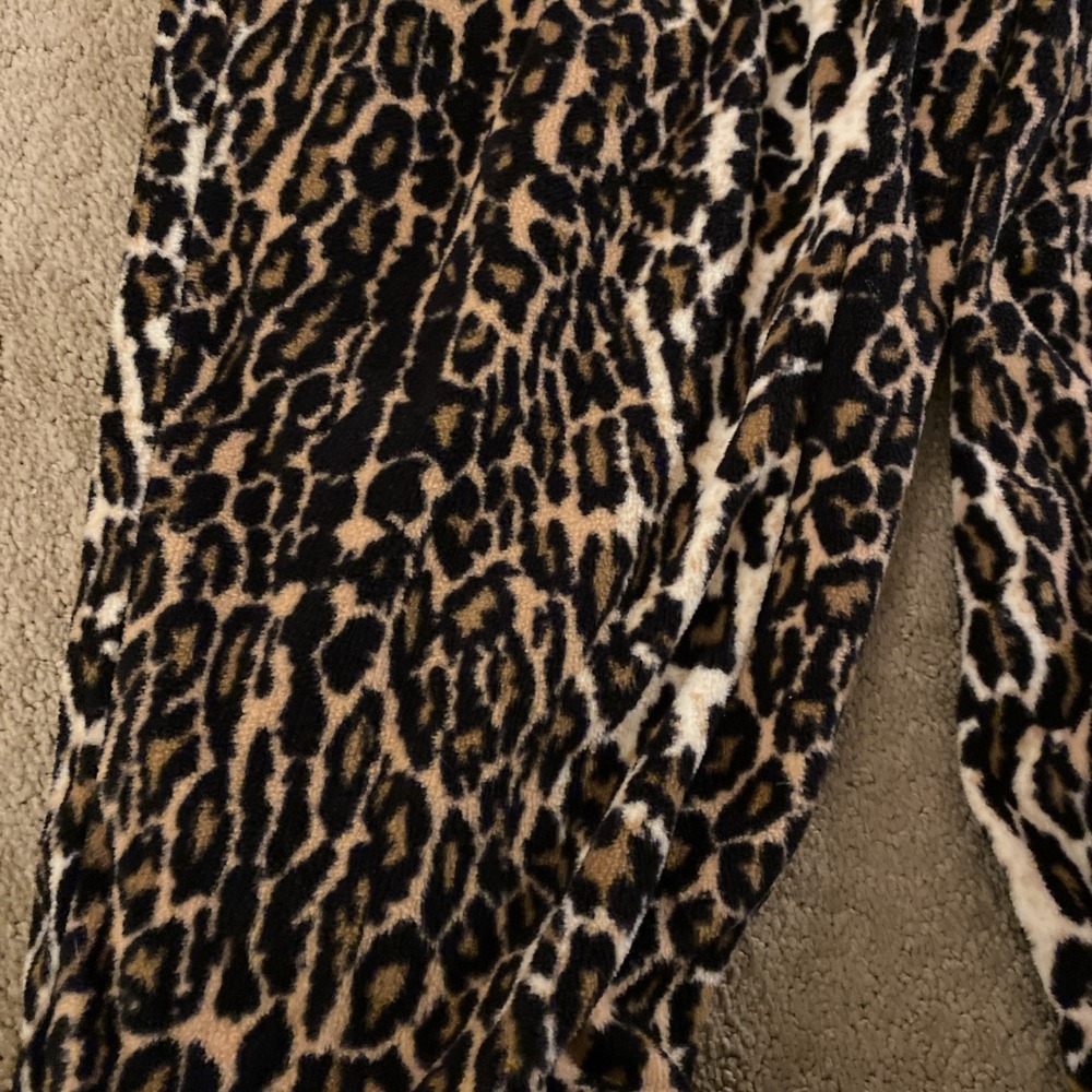 Nick & Nora Leopard Zip Up  Adult Medium‎ One Piece Fleece Cat Footie Pajamas - Picture 4 of 12
